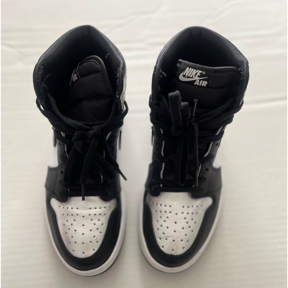 Womens Nike sneakers